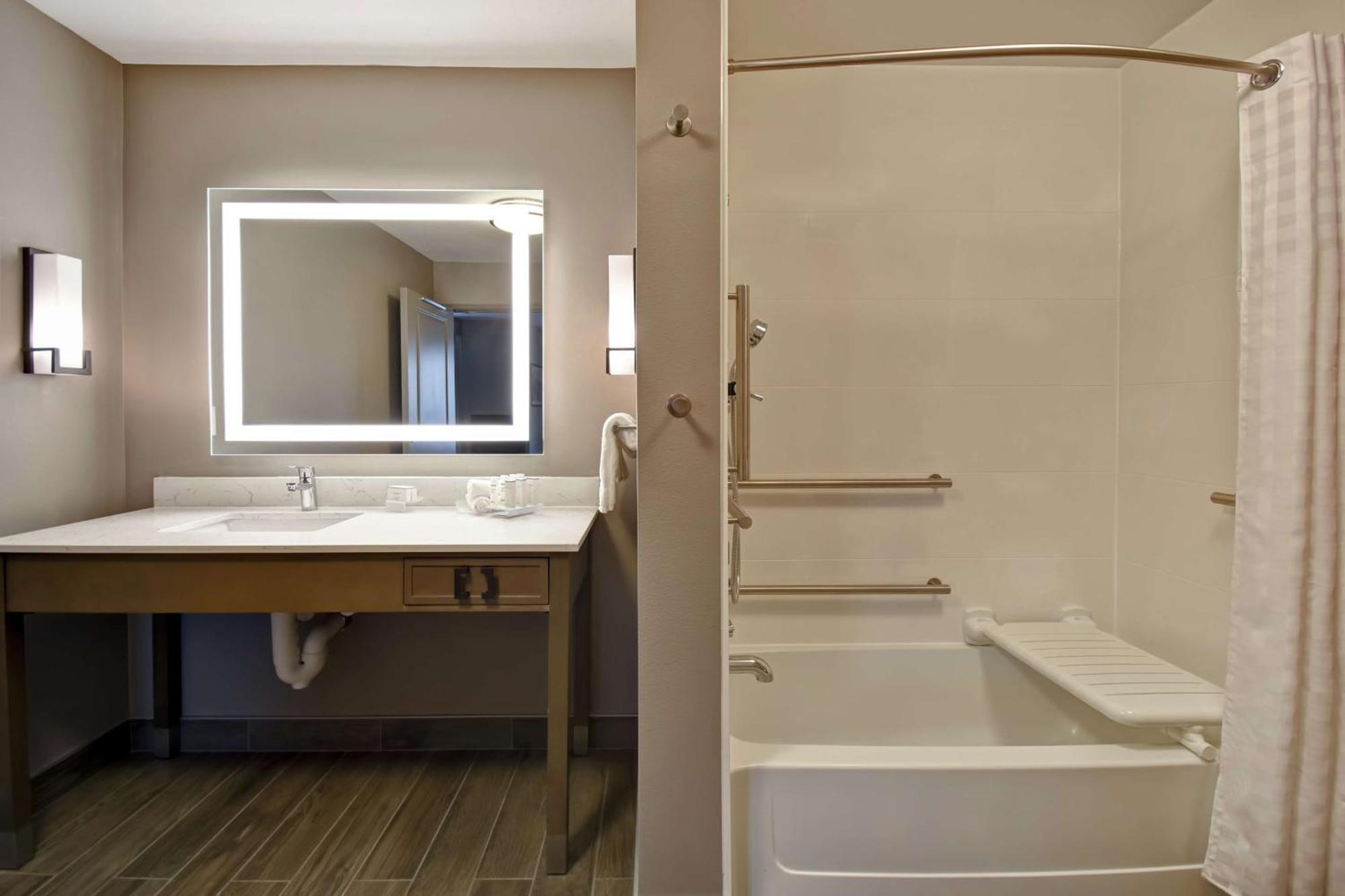 Homewood Suites By Hilton Orange New Haven Dış mekan fotoğraf